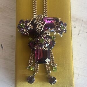Vintage non-signed necklace with amethyst and green stones